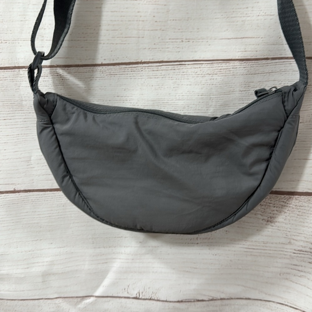 Round Mini Shoulder Bag Casual nylon fabric - Picture 6 of 7